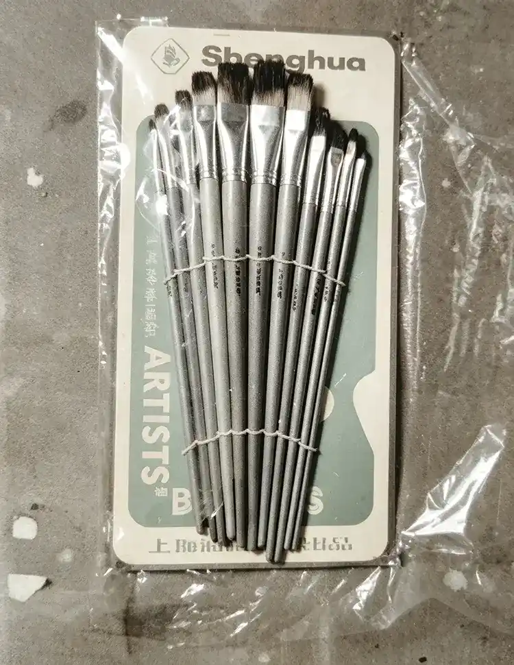 《烧焦的未使用的画笔》黄永砯